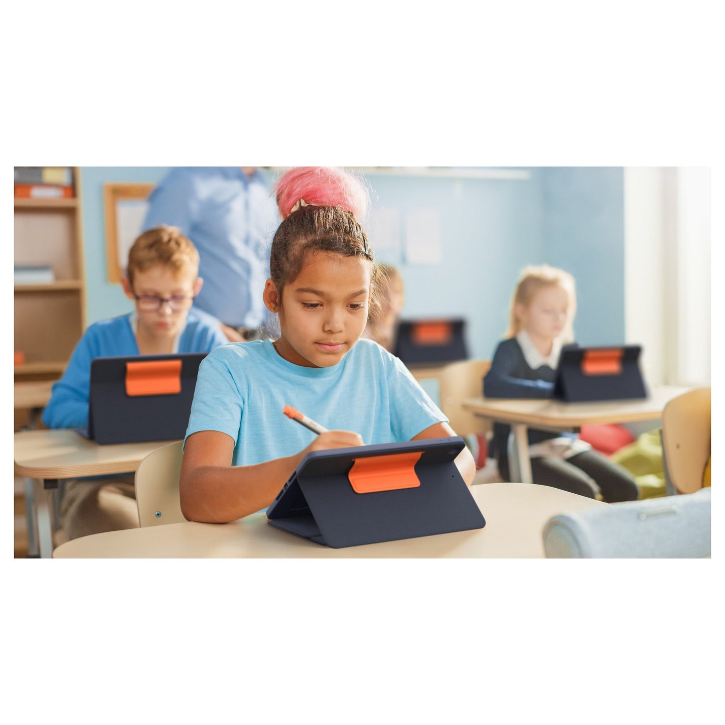 Logitech Rugged Combo 3 for iPad Gen. 7/8 - CLASSIC BLUE - Education (DE)