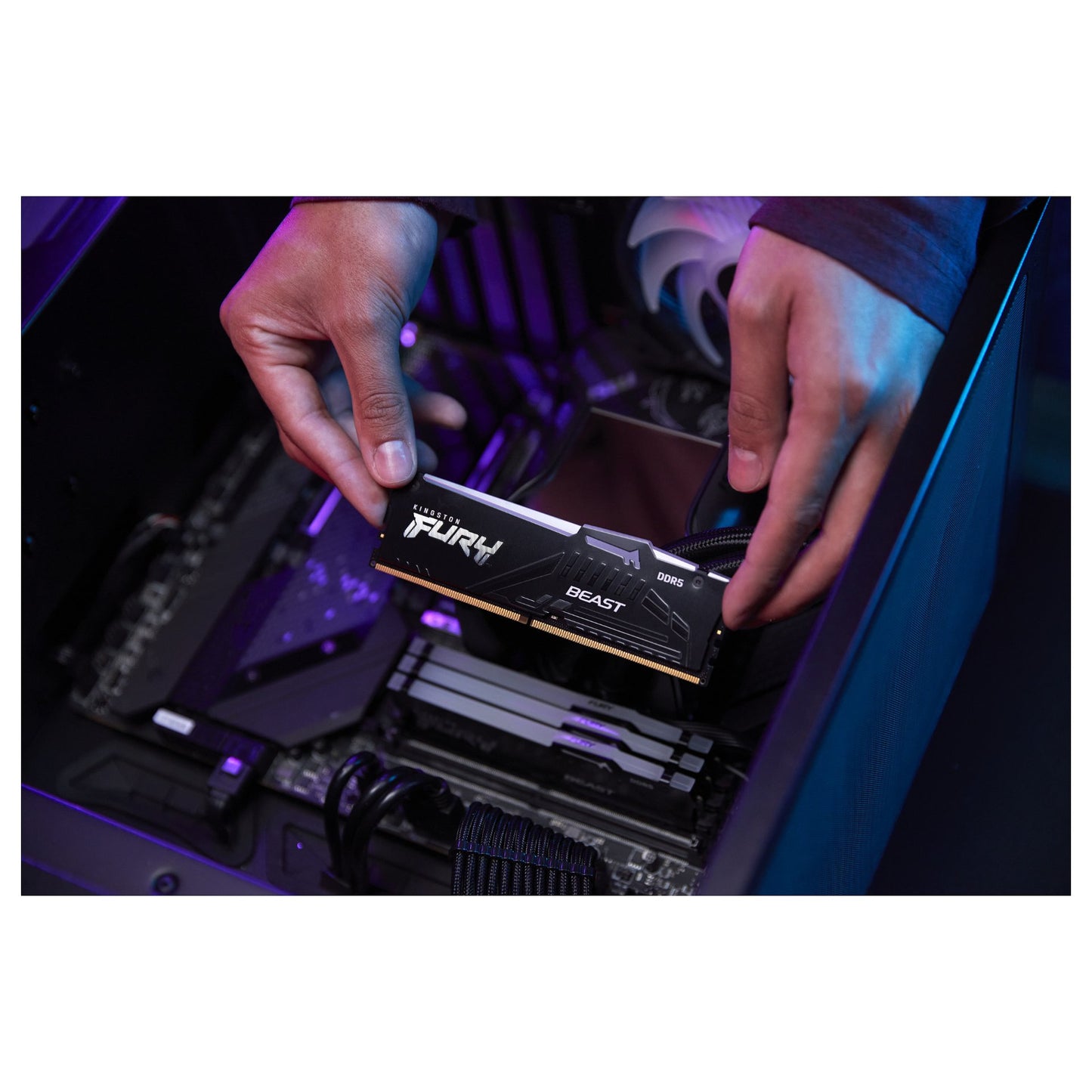 KINGSTON 16GB 5600MHz DDR5 CL40 DIMM Kit of 2 FURY Beast RGB