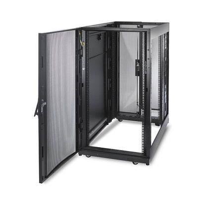 APC AR3104 NetShelter SX 24U 600mm Wide