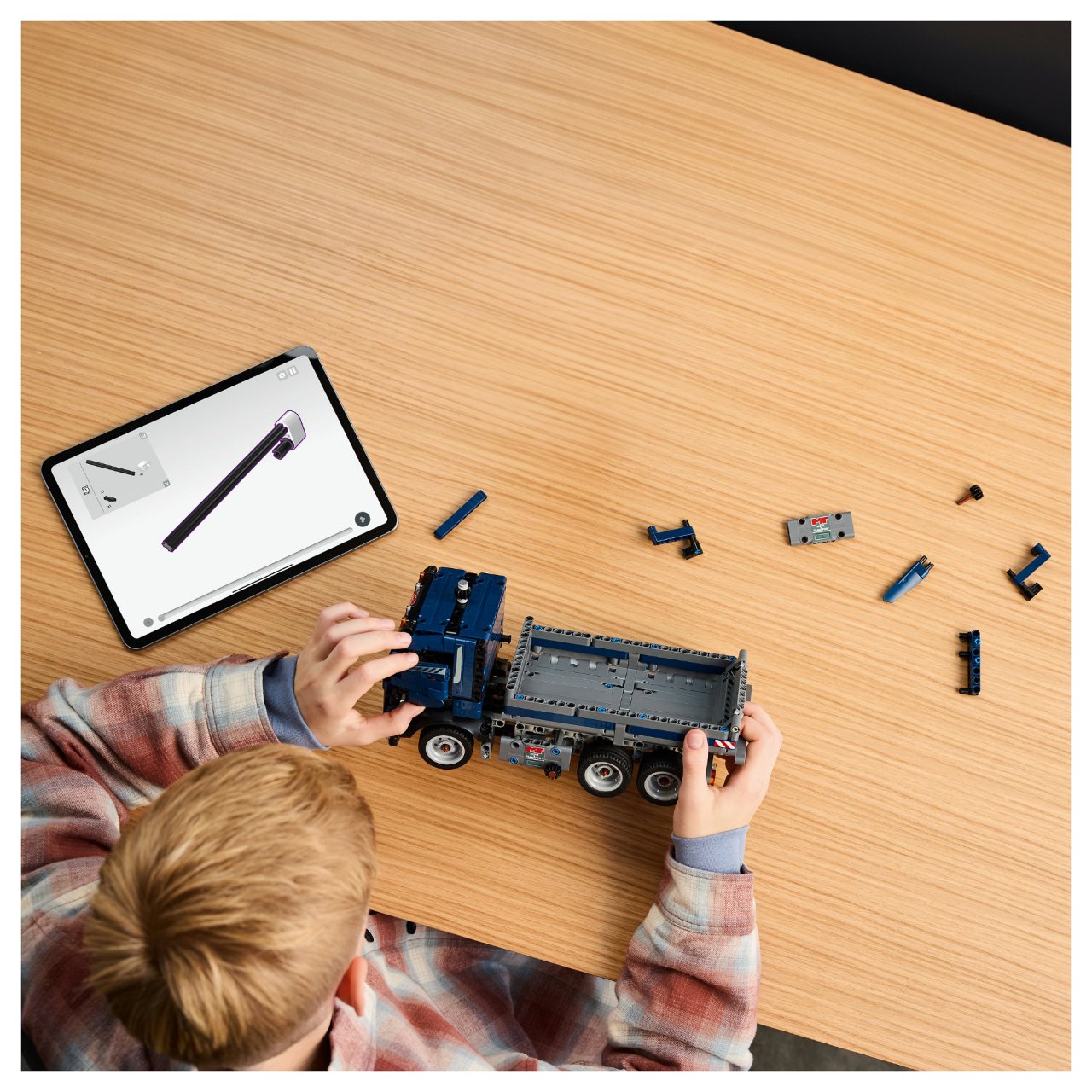 LEGO Technic Kipplaster 42203
