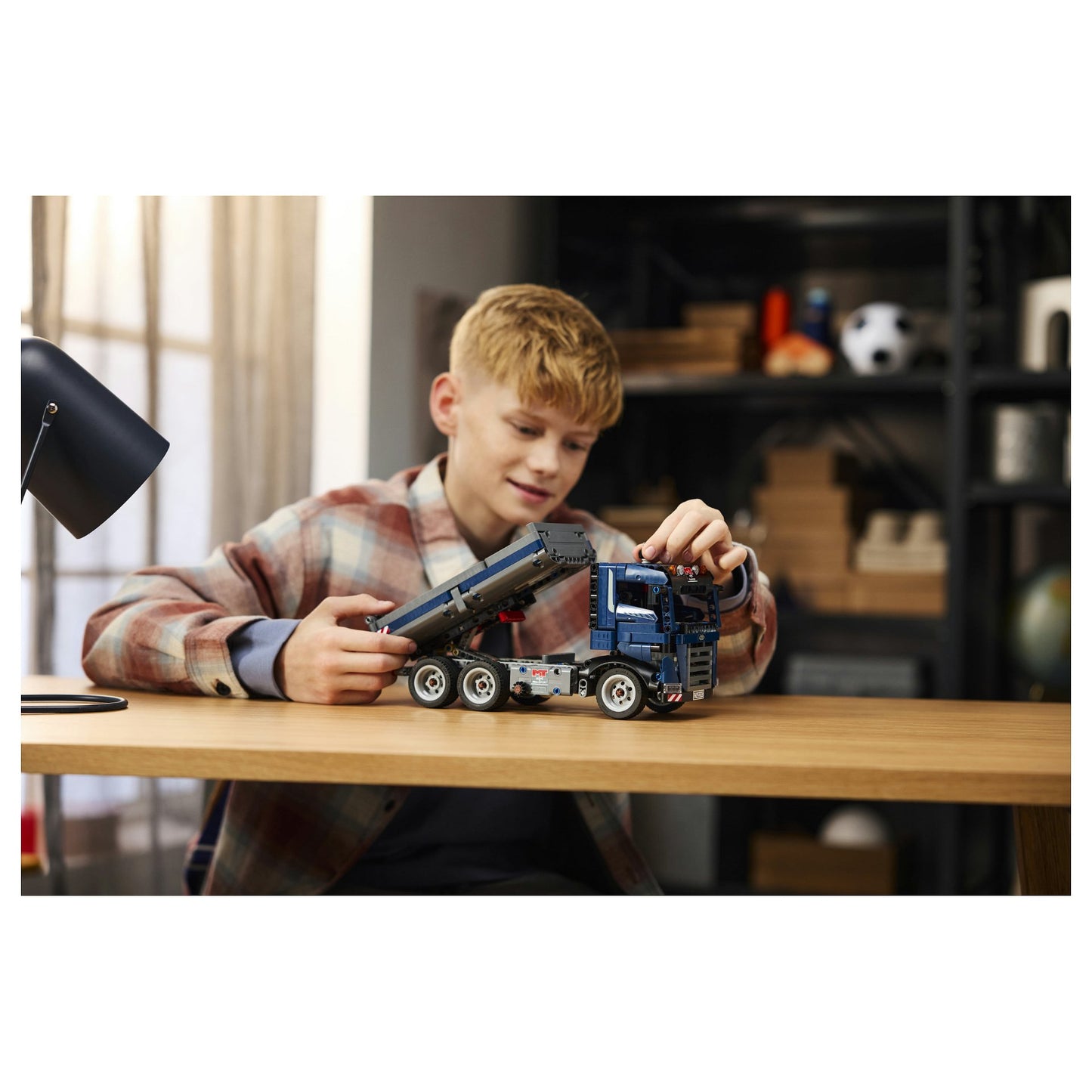 LEGO Technic Kipplaster 42203