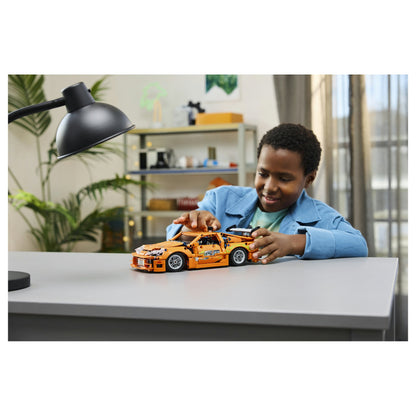 LEGO Technic Fast and Furious Toyota Supra 42204