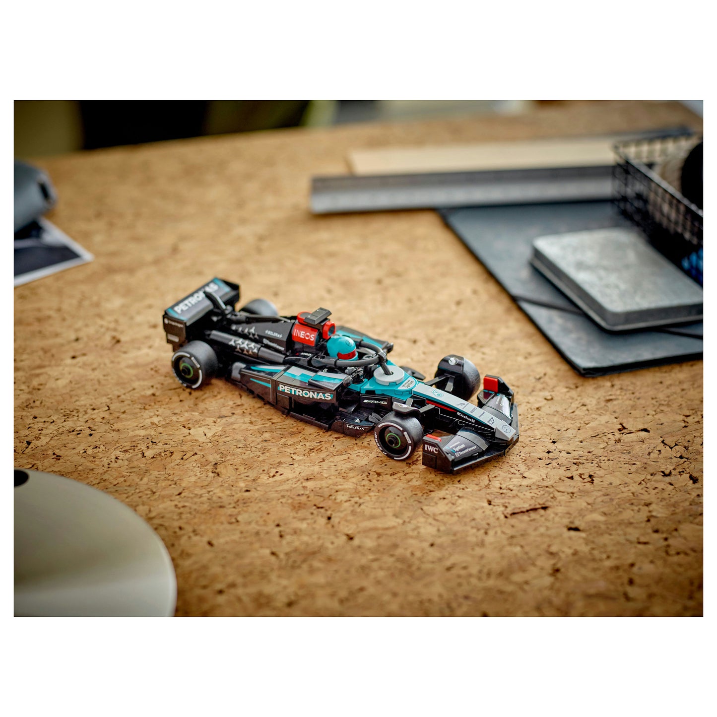 LEGO Speed Champions Mercedes-AMG F1 W15 Rennauto 77244