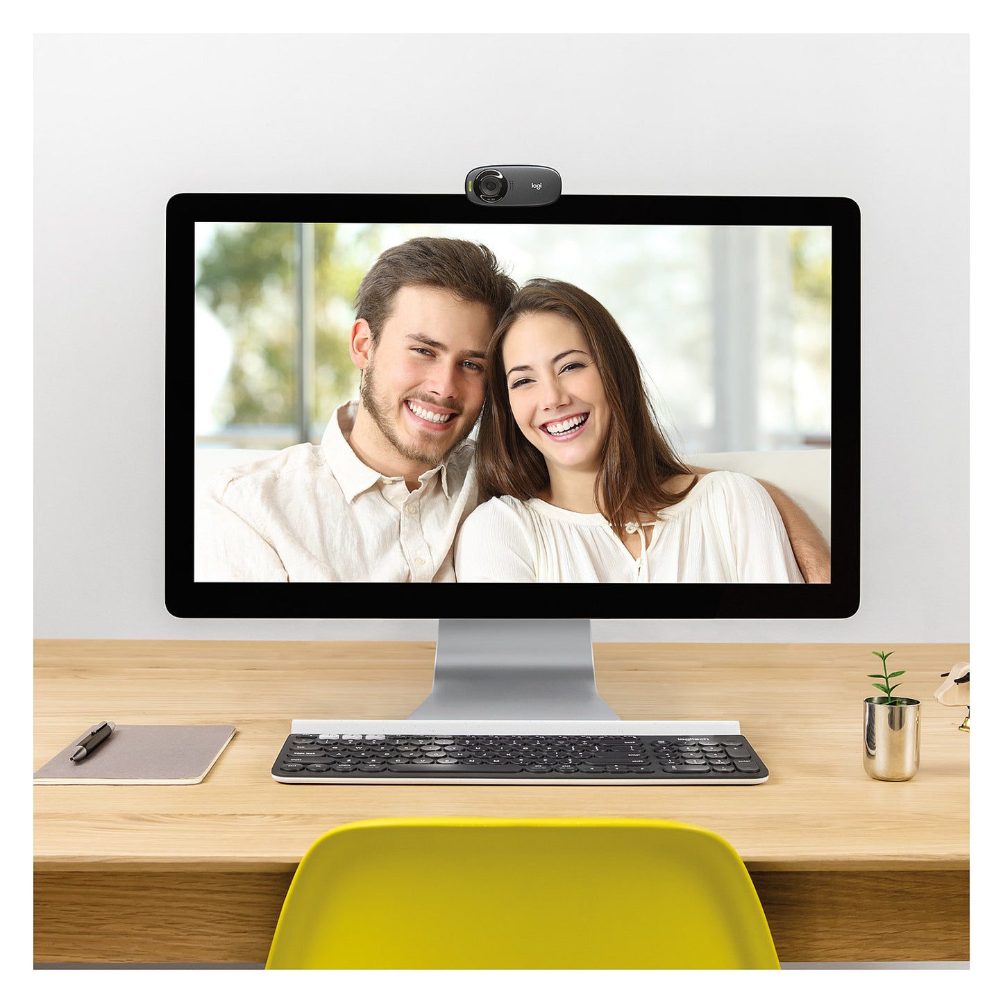 Logitech C310 1280x768