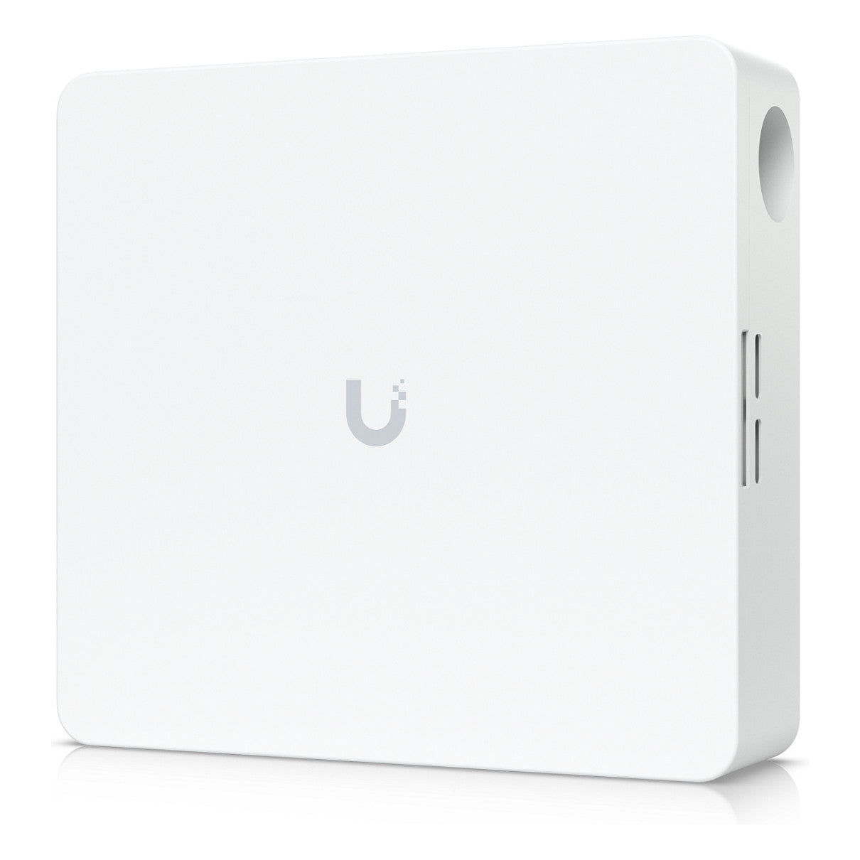 Z Ubiquiti EAH-8