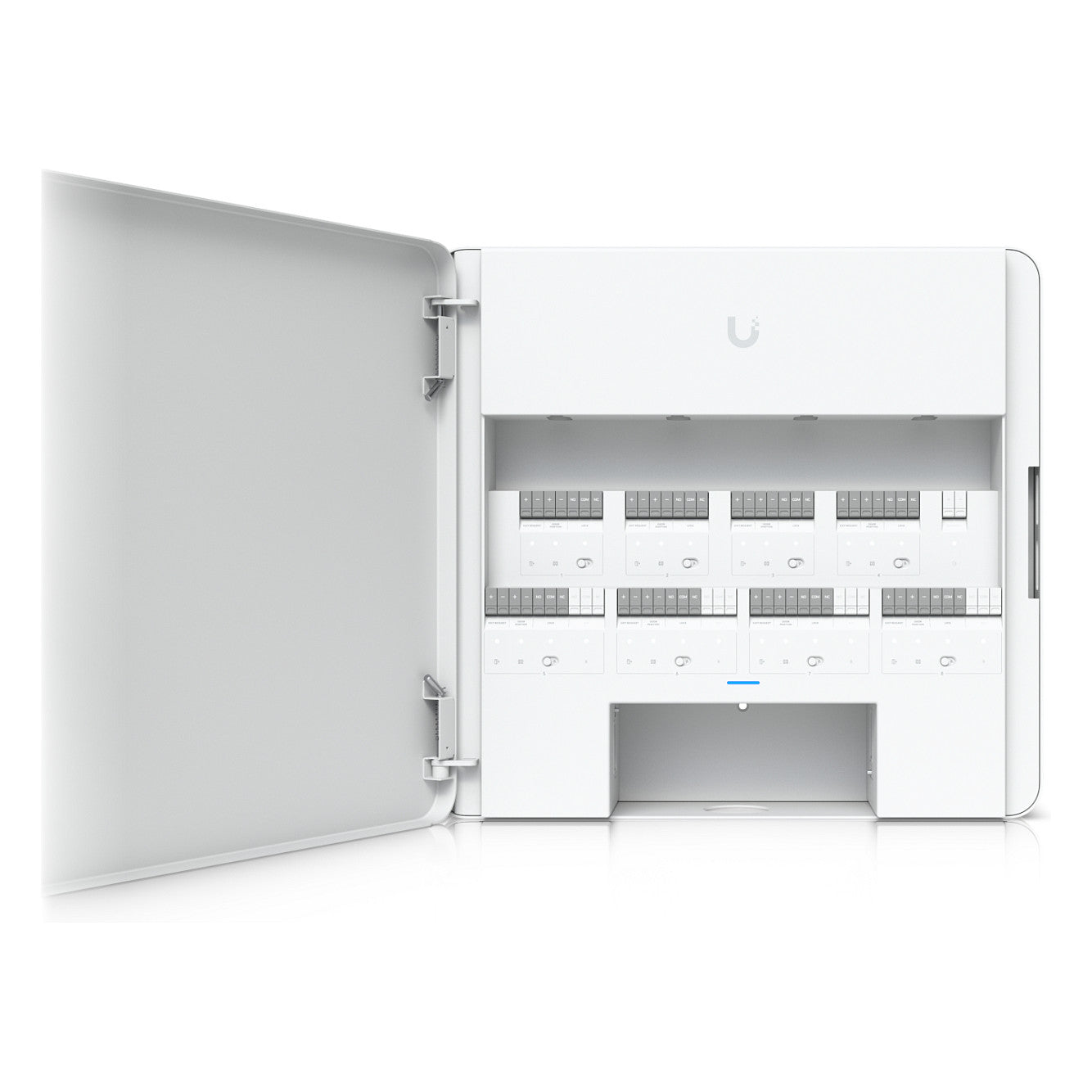 Z Ubiquiti EAH-8