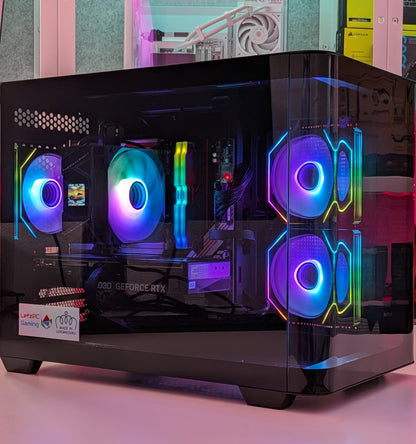 VECTOR SURGE - RTX5070 / Ryzen 9700x