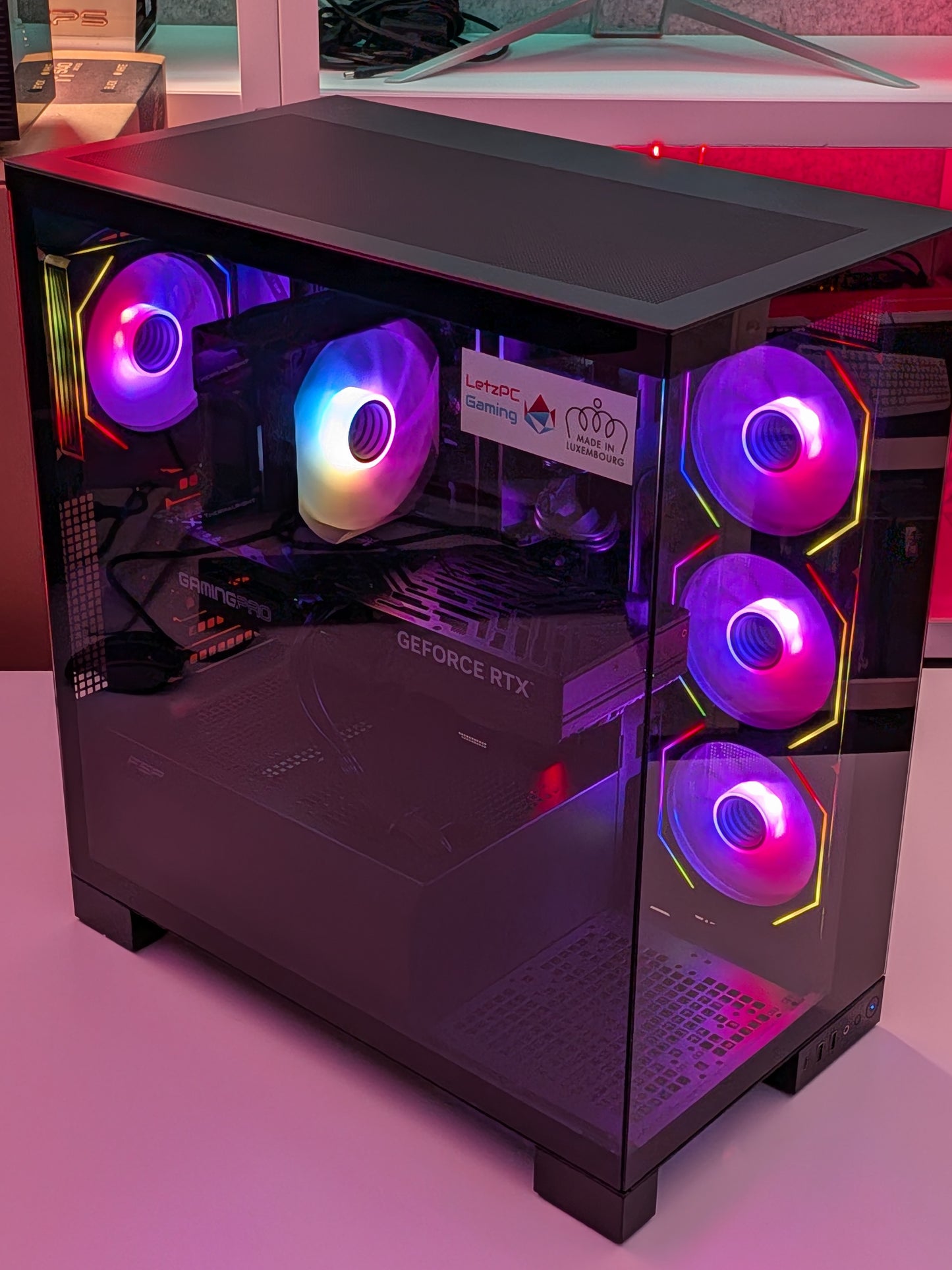 ABSOLUTE SINGULARITY - RTX5070Ti / 8-core Ryzen 7 9700x